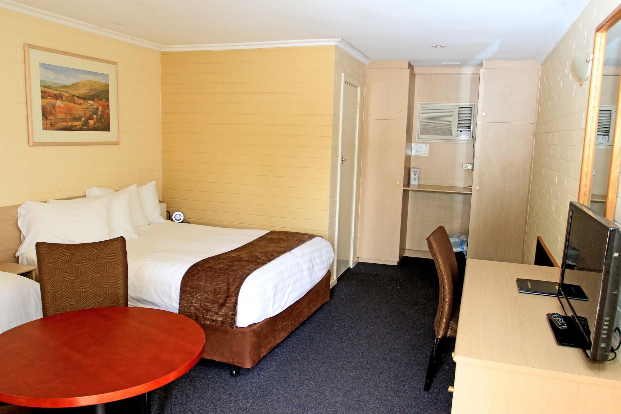 Hospitality Kalgoorlie, Surestay Collection By Western Motel 3*