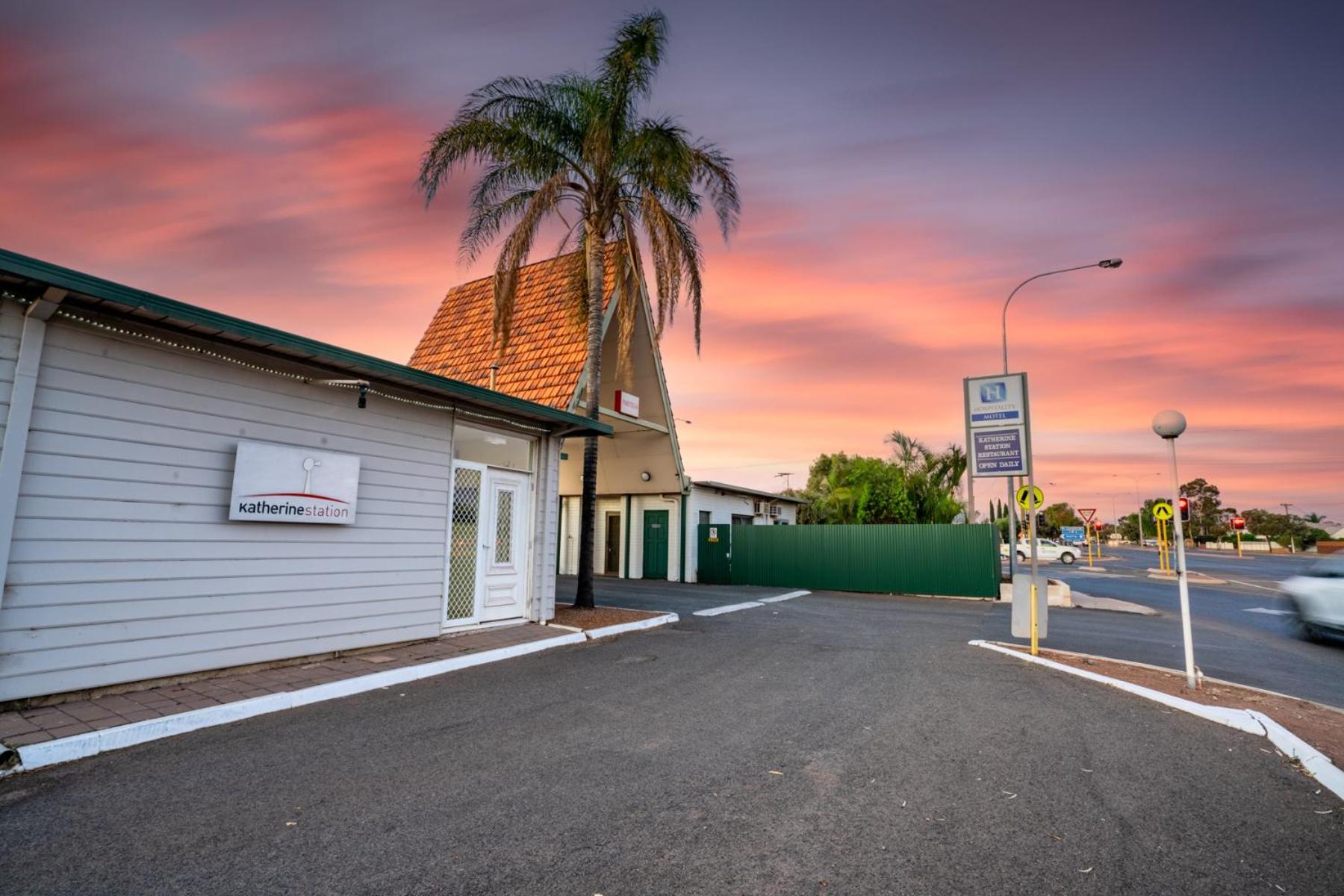 Motel Hospitality Kalgoorlie, Surestay Collection By Western 3*
