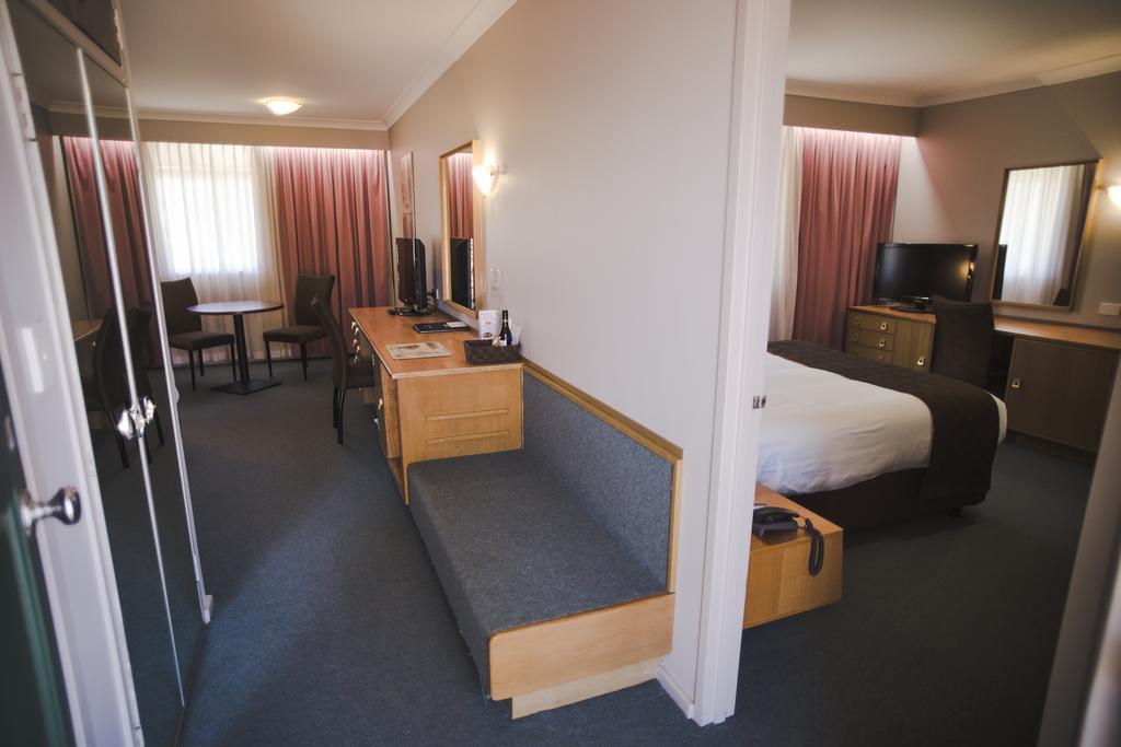 Hospitality Kalgoorlie, Surestay Collection By Western 3*